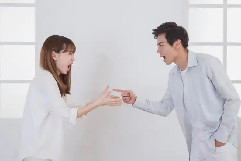 上海私家调查：抚养权给了男方,要求女方带可以吗